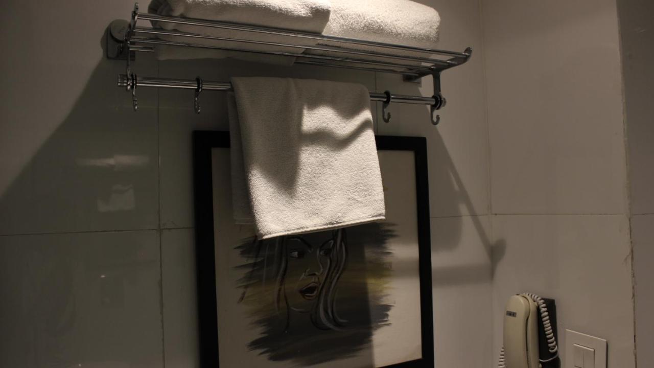 Regenta Inn Jaipur, Adarsh Nagar エクステリア 写真