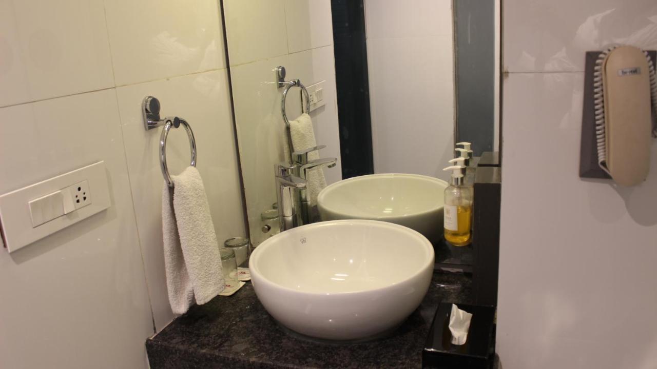 Regenta Inn Jaipur, Adarsh Nagar エクステリア 写真