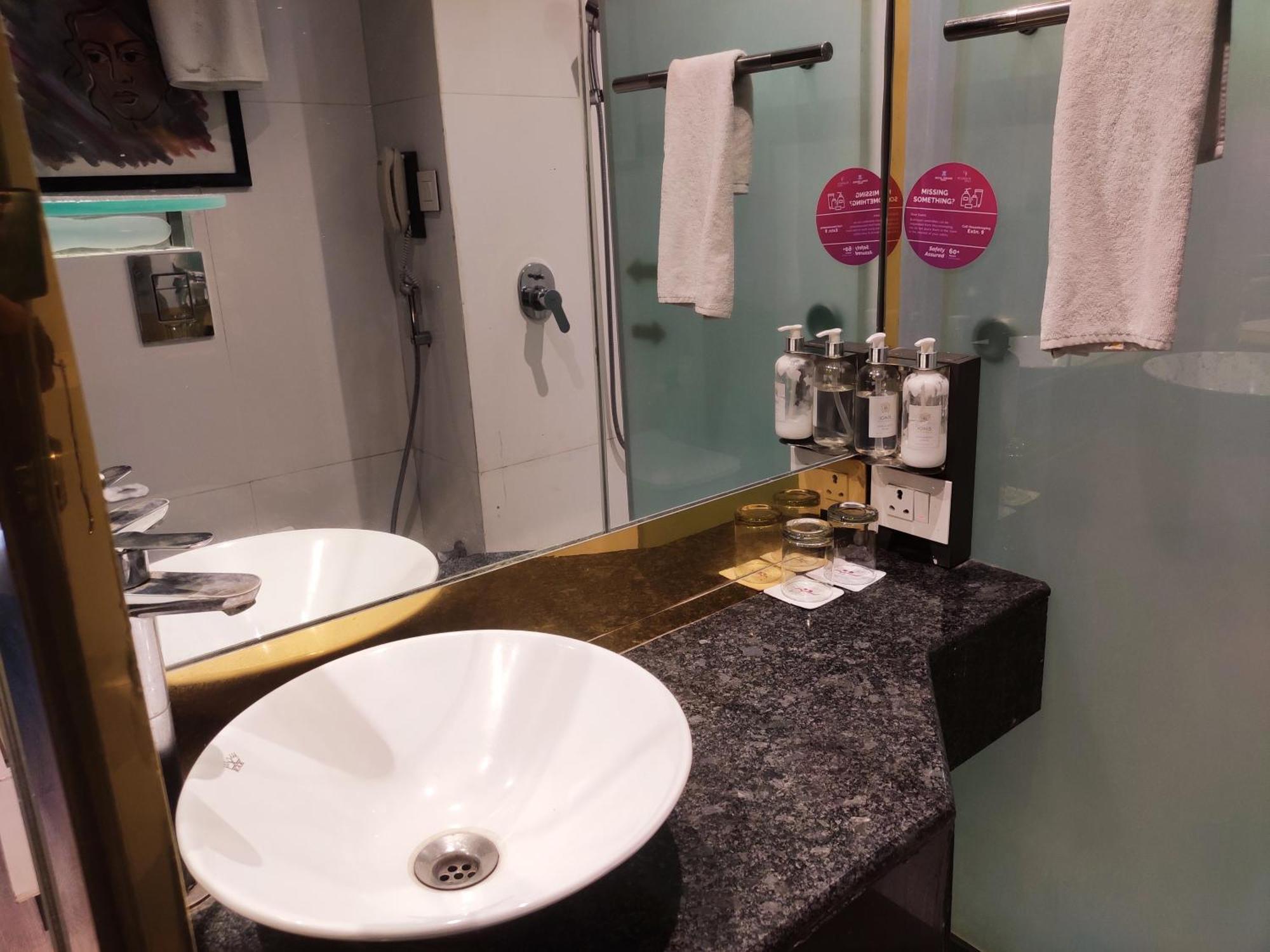 Regenta Inn Jaipur, Adarsh Nagar エクステリア 写真